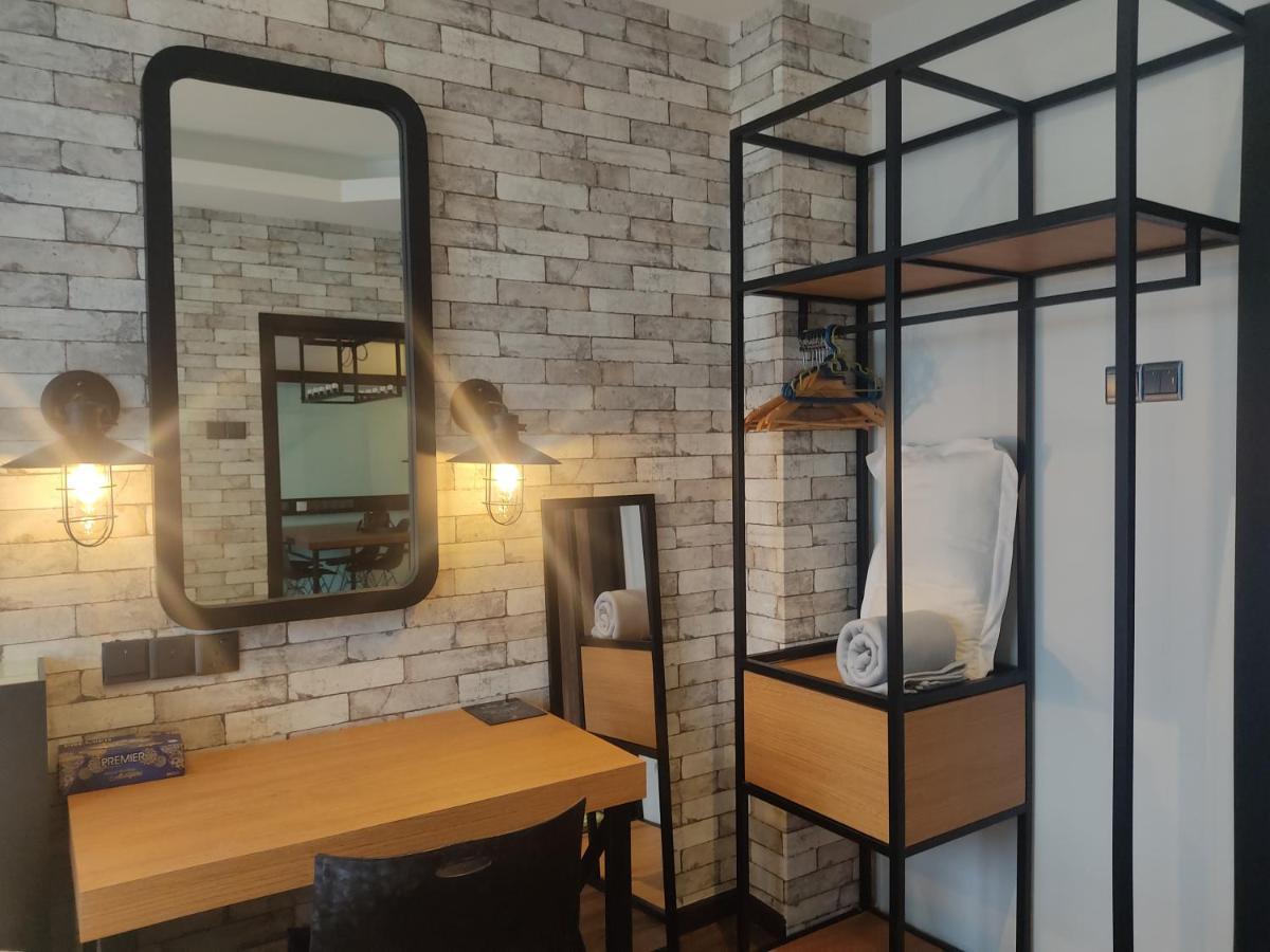 Exclusive Business Suite @ M Summit 191 조지타운 외부 사진